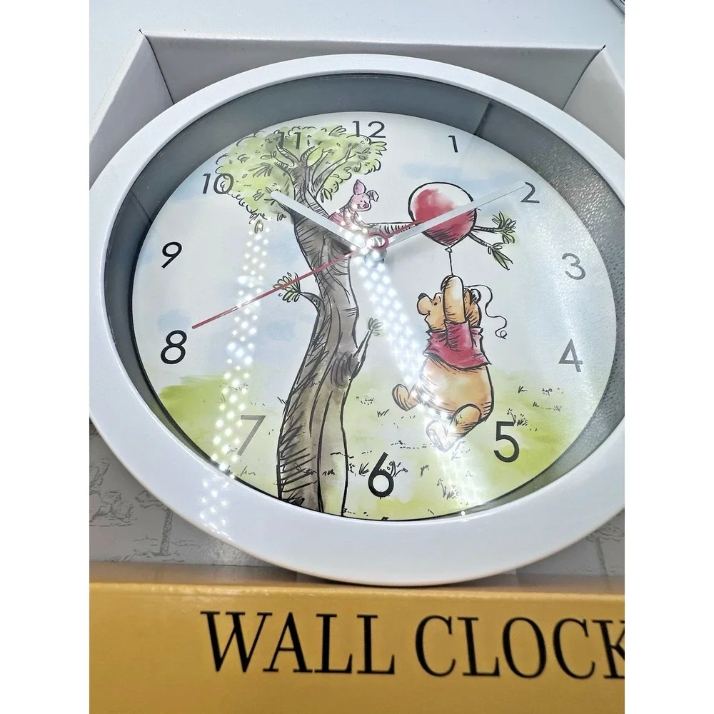 Disney Winnie The Pooh plastic wall clock 10